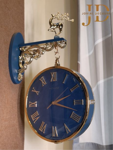 Deer Mounted Double-Sided Wall Clock