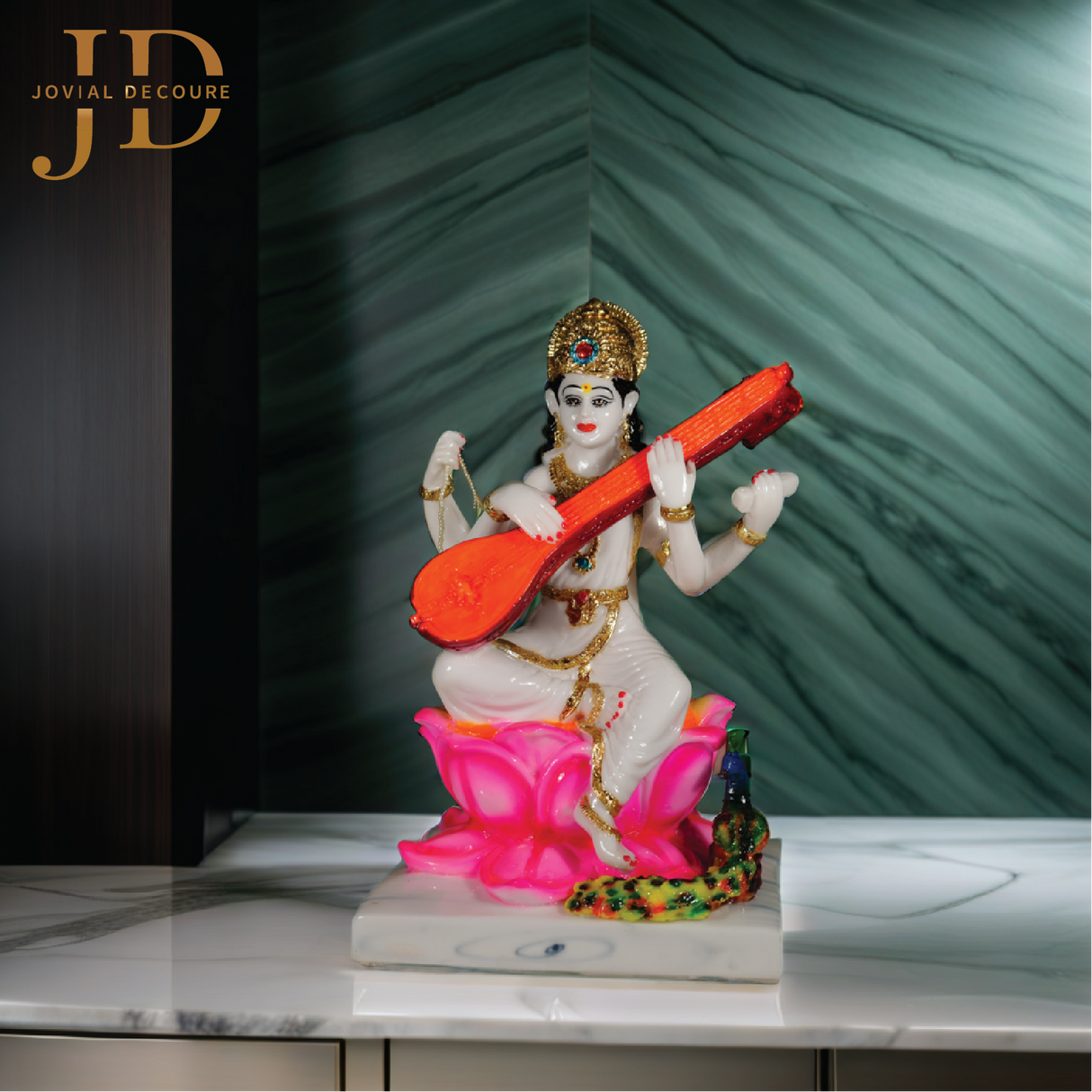 Goddess Saraswati Idol