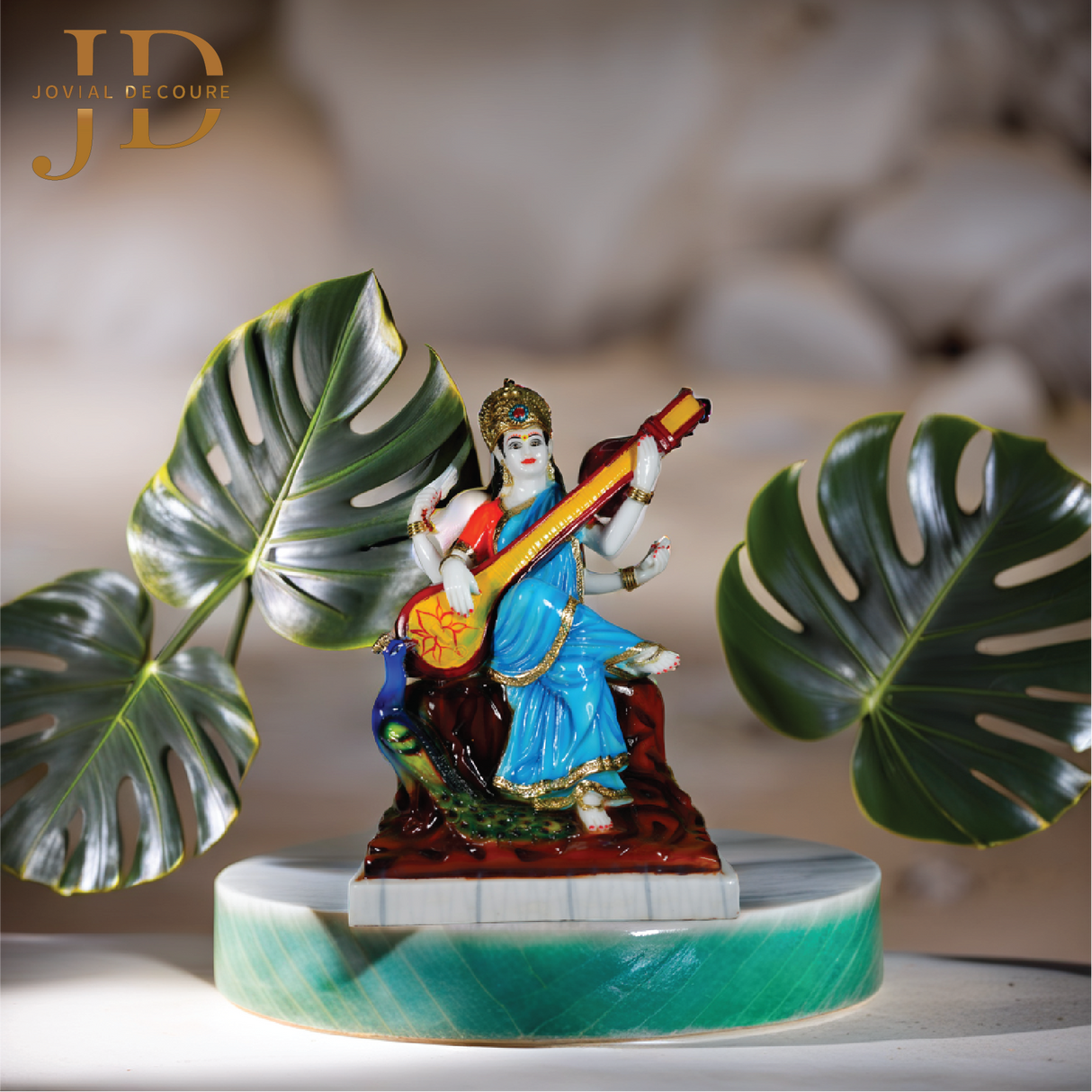 Goddess Saraswati Idol