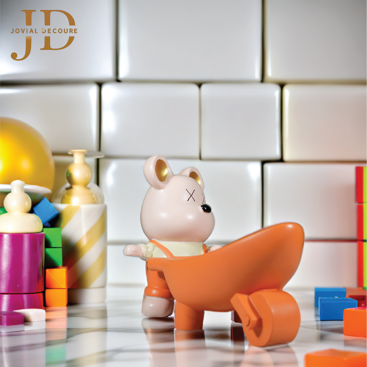 Teddy with Cart Statue for Desk