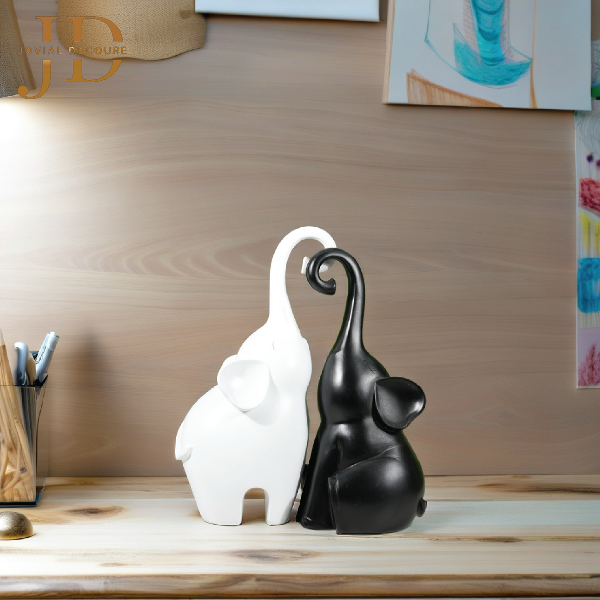 Couple Elephant Antique Black&White