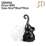 Couple Elephant Antique Black&White