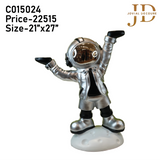 Big Astronaut with Trays Silver