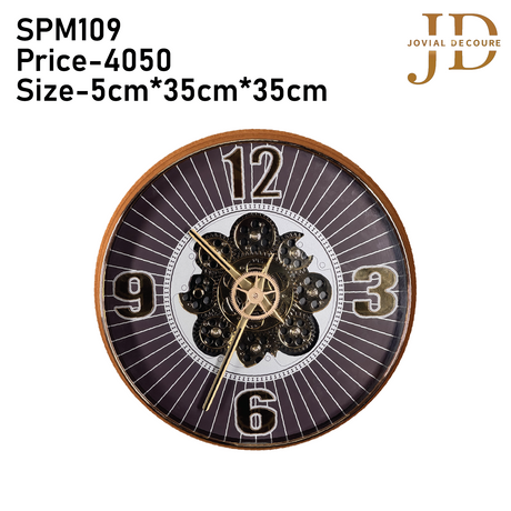 Royal Retro Style Metal Wall Clock with Glass Frame and Moving Gear